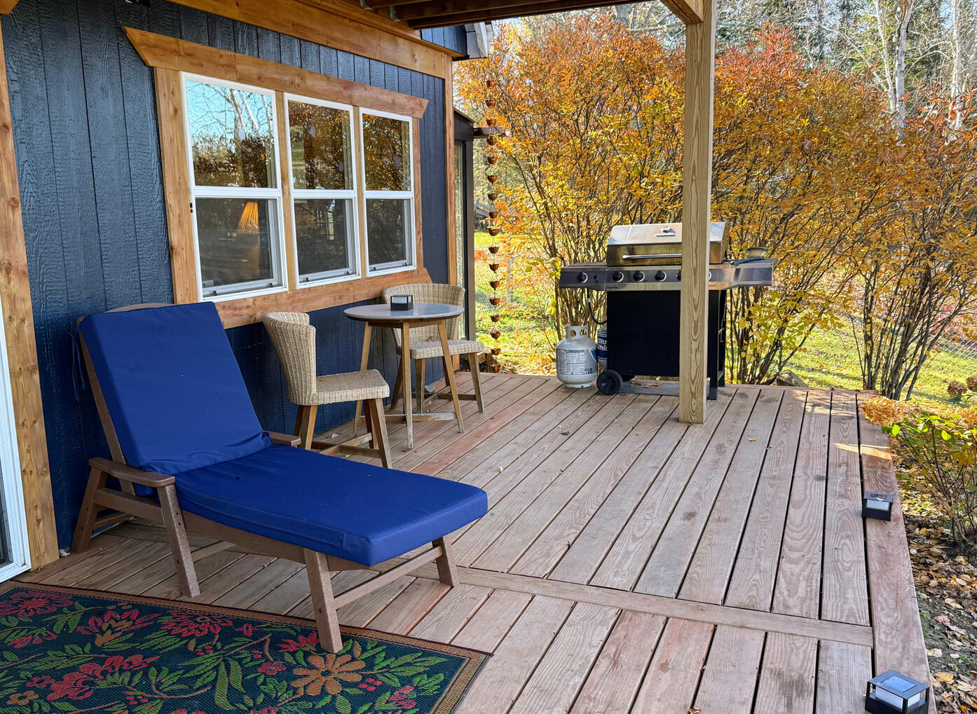 Lounge & Dine on Patio